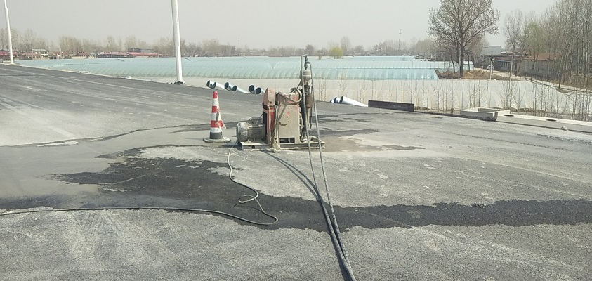 鲁甸道路回填土下沉注浆